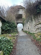 Weg zum Schloßberg Weg zum Schlossberg